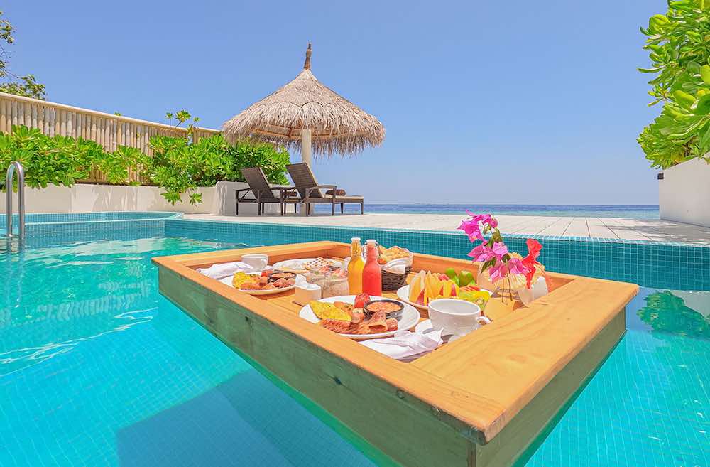 Sunset Beach Pool Suite at Malahini Kuda Bandos, view 3